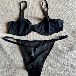 H&M BLACK STRETCH MESH MATCHING BRA AND PANTY